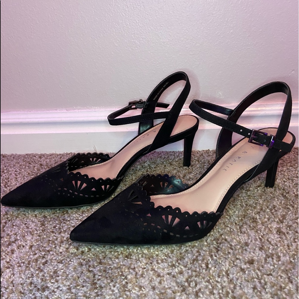 Kelly & Katie black high heels